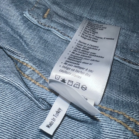 PAIGE
Rowan Embroidered Denim Jacket In Rosemont Patch - Picture 14 of 16